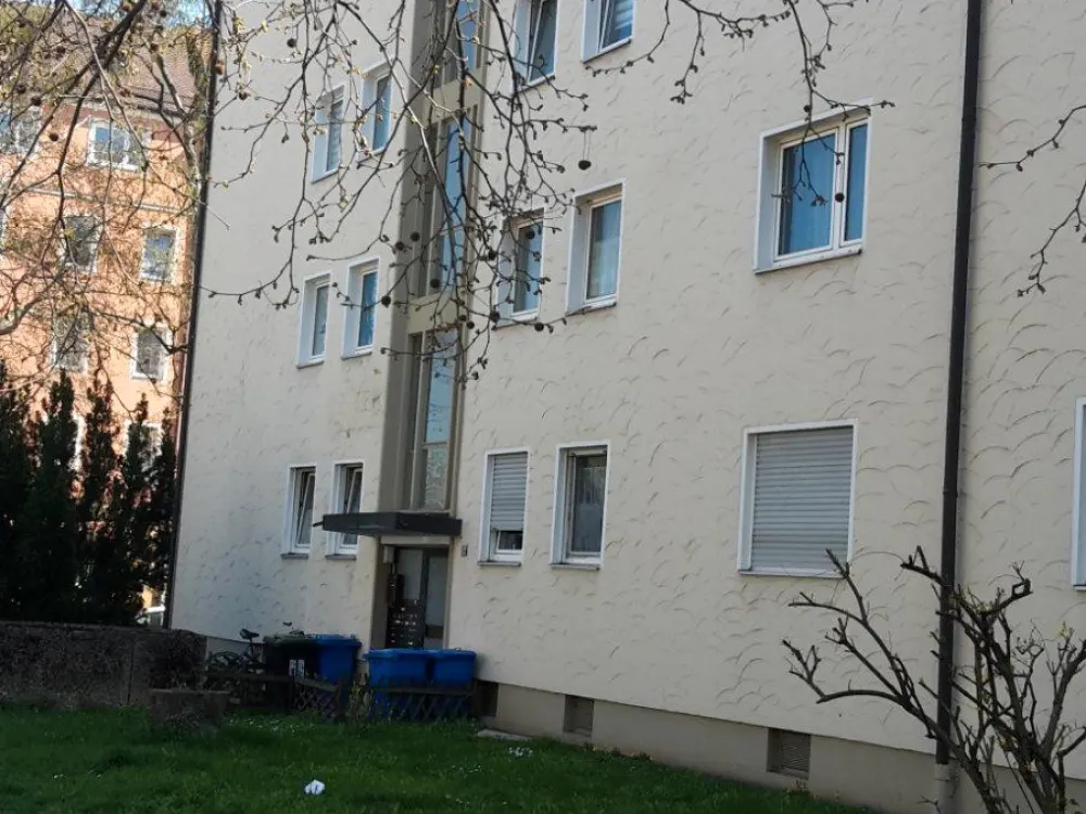 frisch renovierte 2-Zimmer-Wohnung Nürnberg Schweinau (NHM173OGR)