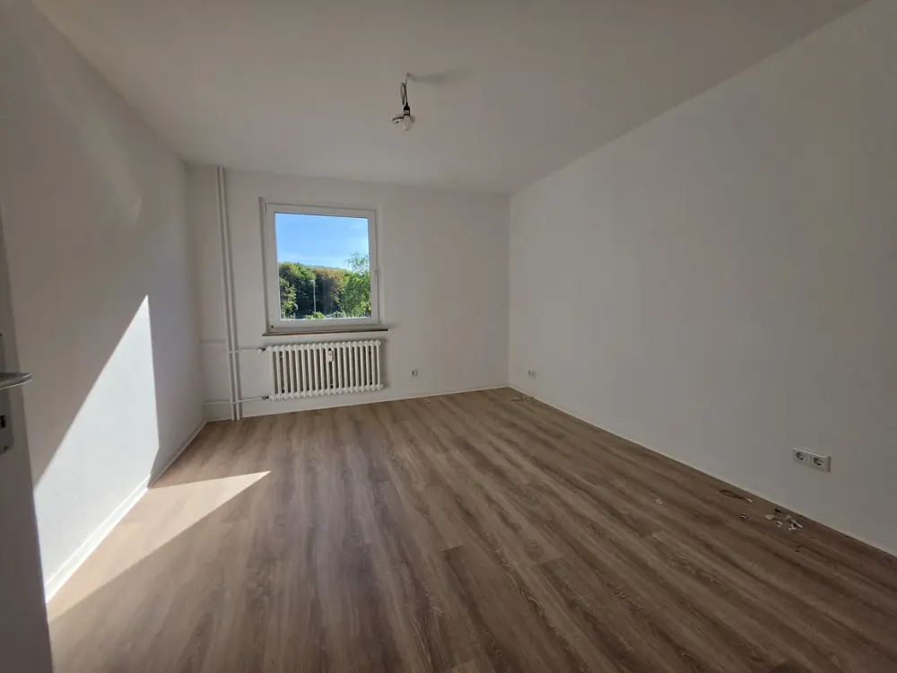 Modernisiert mit Balkon in Hagen Haspe. HS27WE16