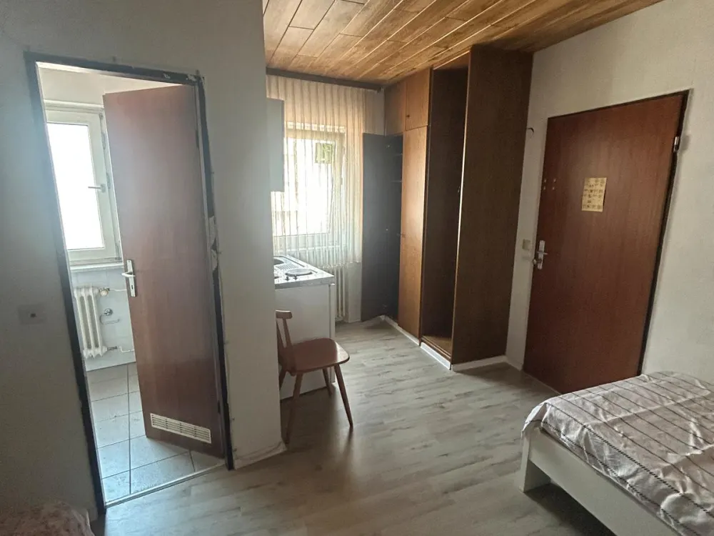 Schöne möblierte 1 Zimmer Wohnung
