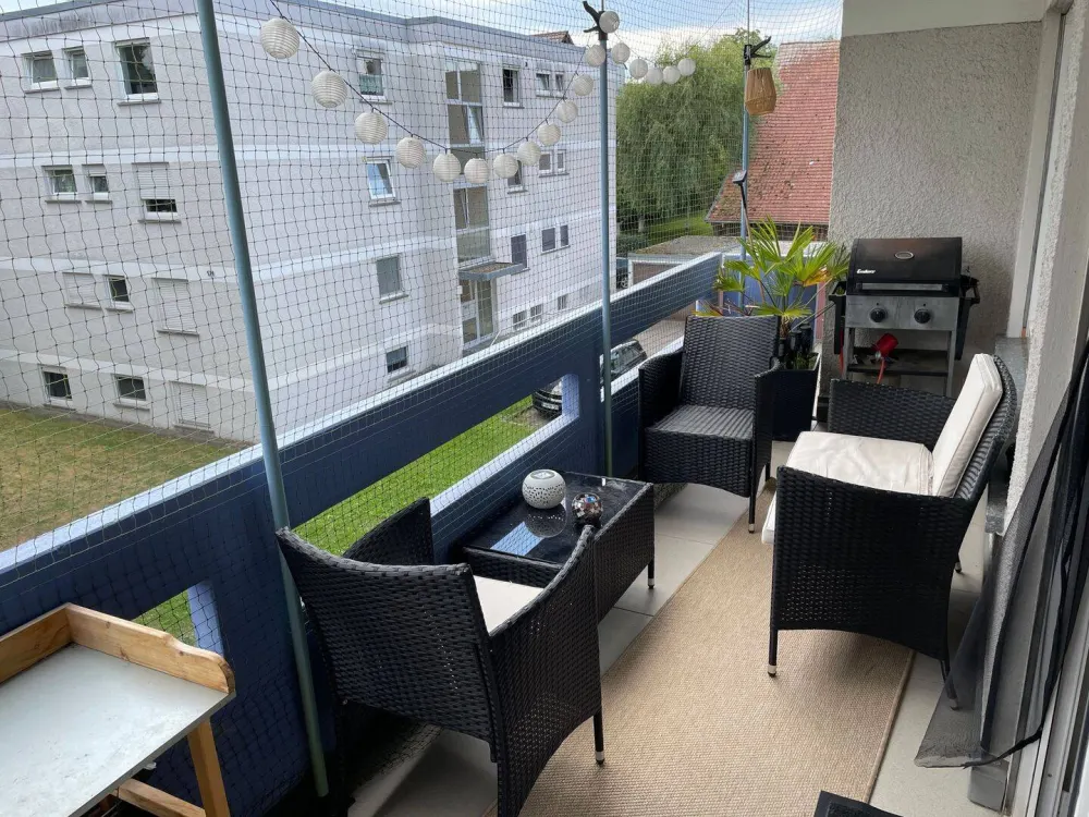 3 Zimmer Wohnung mit Elektrischer Garage + Stellplatz