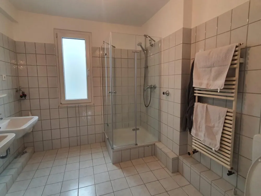 TOP DG Wohnung mit Dachterrasse