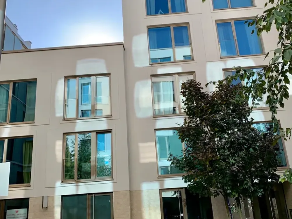 Schöne Dreizimmerwohnung im Puhlmannhof / Kastanienallee