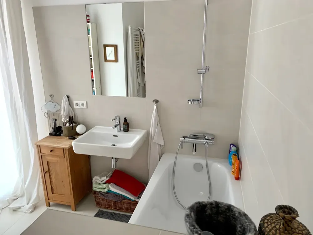Schöne Dreizimmerwohnung im Puhlmannhof / Kastanienallee