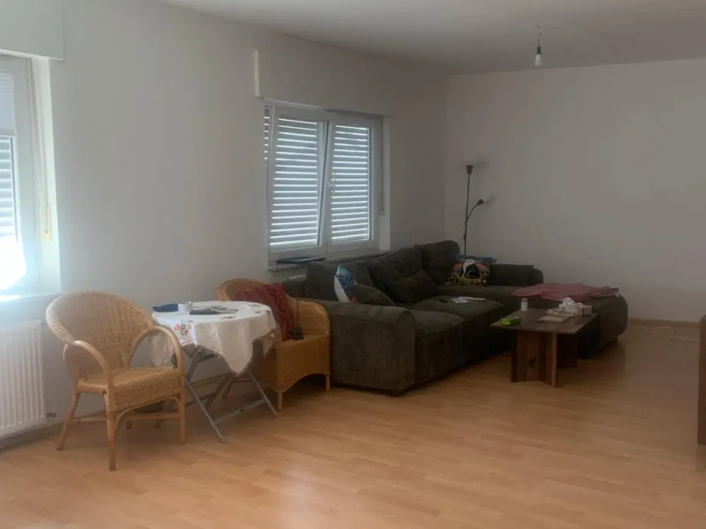 Großzügige 4 Zimmer Wohnung in Alt Saarbrücken