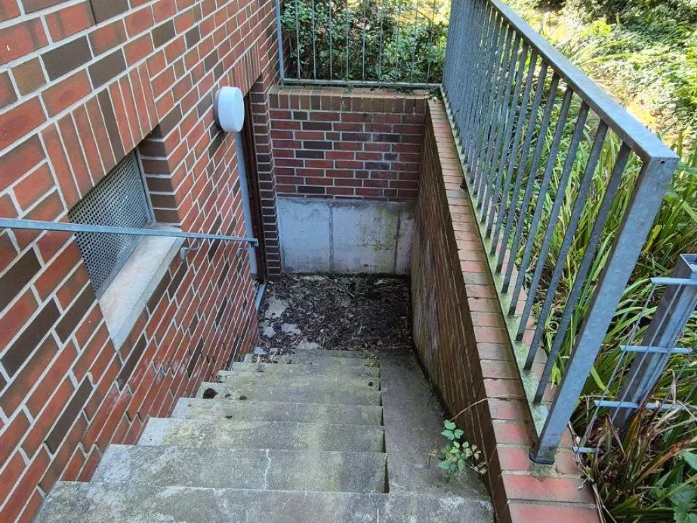Moderne 3 Zimmer Wohnung 88 m², Dach-Terrasse, TG, Keller