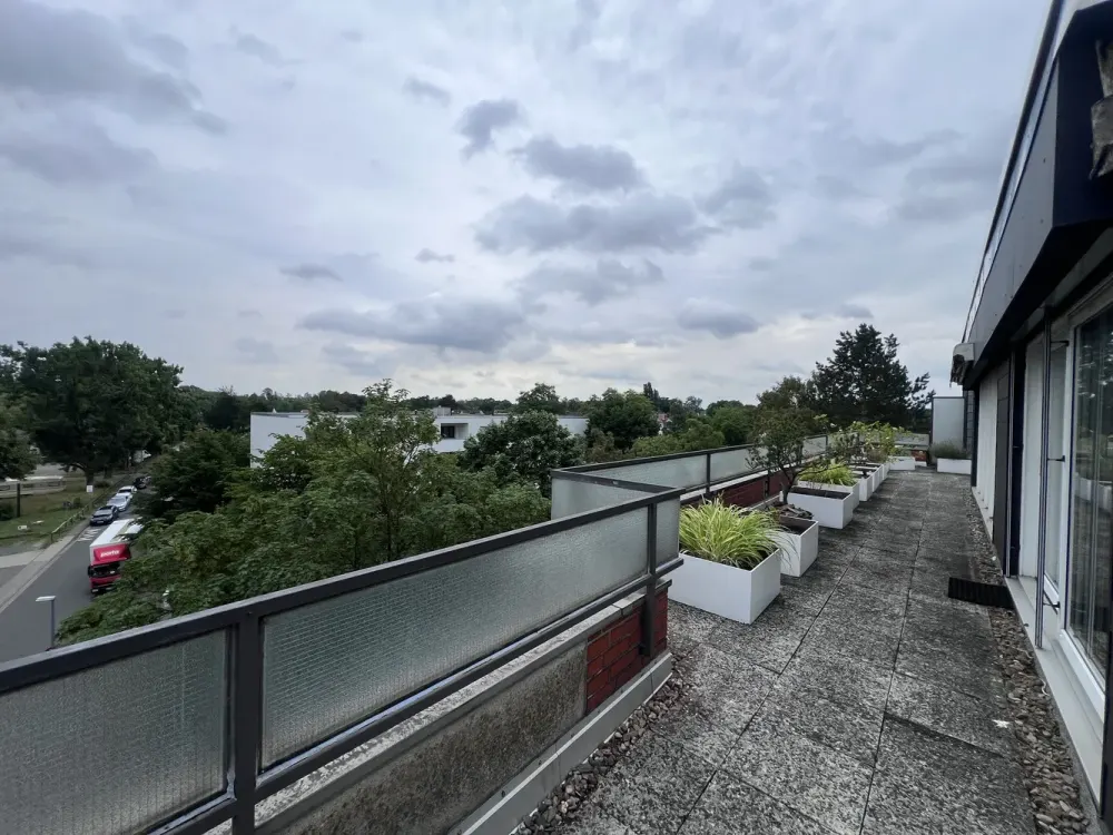 Willkommen Zuhause: ansprechende 3-Zimmer-Penthousewohnung in Anderten - Schleusenviertel