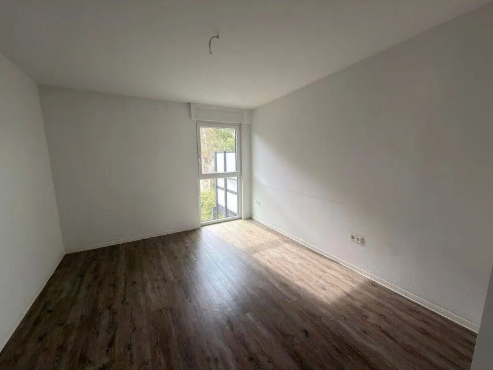 Sehr schöne 2 Zimmer-Wohnung mit offener Küche und Fußbodenheizung!