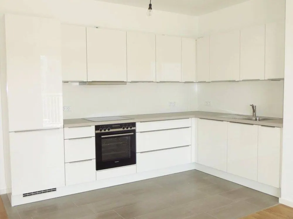 Perfekte und sonnige 3 Zimmer Wohnung mit sonnigem Balkon in Hamburg-Altona / Neue Mitte Altona