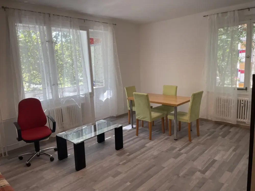 Ideal für WG´s geeignet! Befristet auf max. 3 Jahre! Möbliert