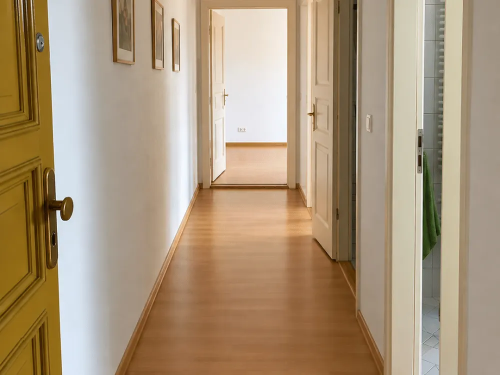 2-Zimmer-Altbauwohnung mit Einbauküche in ruhiger Lage von Berlin-Niederschönhausen