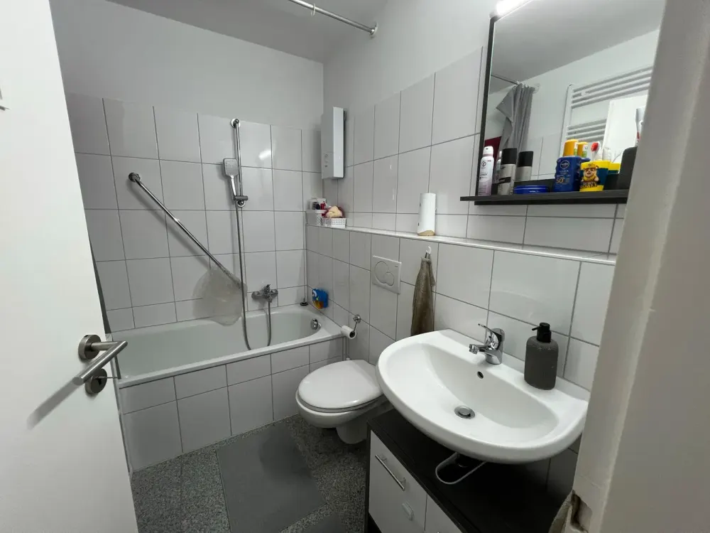 Moderne 2 Zimmer-Terrassenwhg. + KDB in beliebter Wohnlage