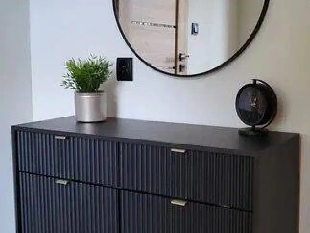 Möblierte 2-Zimmer-Wohnung (45 m²) im 1. OG, Jasmunder Straße 14, Berlin-Gesundbrunnen, modern & stilvoll
