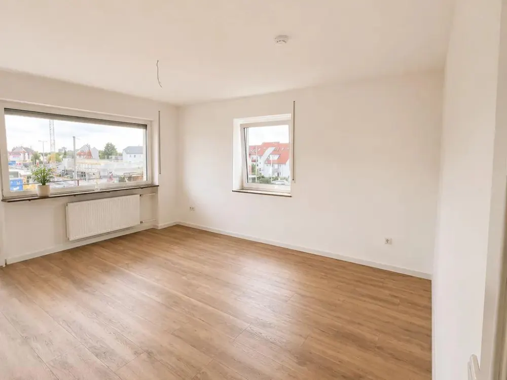 Frisch Sanierte 2-Zimmer-Wohnung mit Einbauküche Nürnberg, ab sofort bezugsfrei