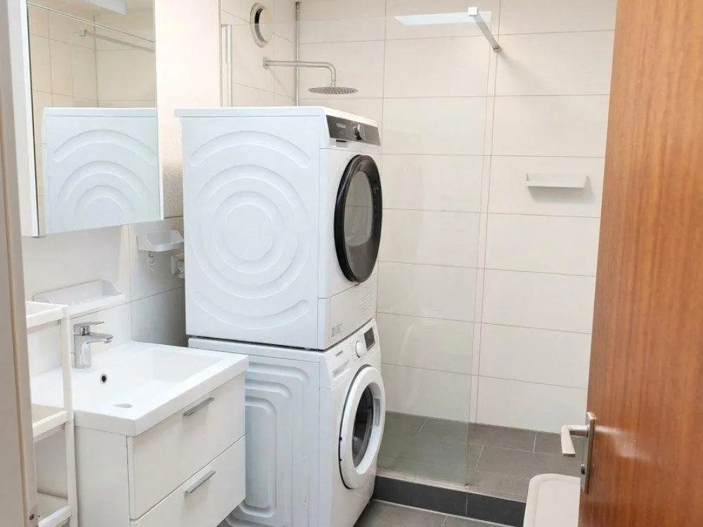 Möblierte 3,5-Zimmer-Traumwohnung in Bestlage