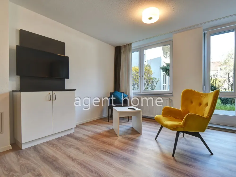 MÖBLIERT - NICE LIVING - Erdgeschosswohnung mit Terrasse