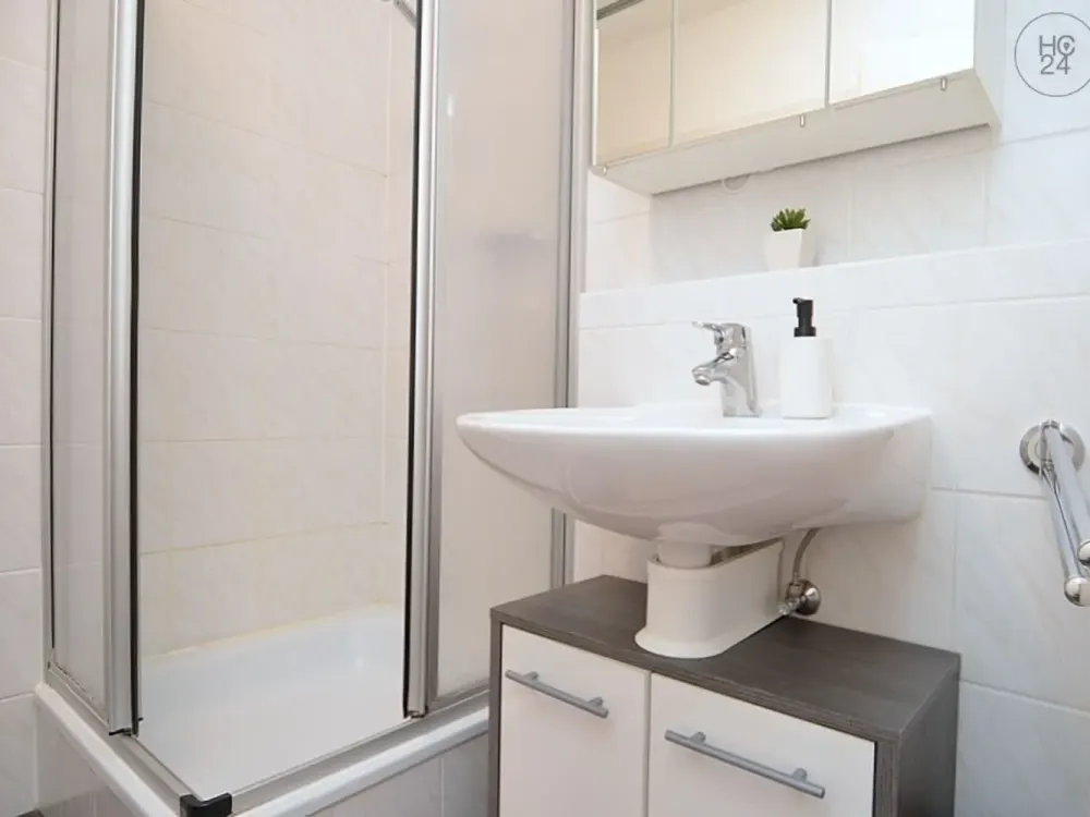 Gemütlich möbliertes Apartment mit WLAN, Balkon und Stellplatz im beliebten Stadtteil in Nürnberg