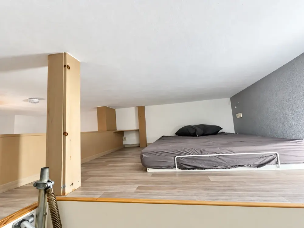 4857 - Zentral gelegene 1-Zimmerwohnung mit EBK in Hinterhauslage!