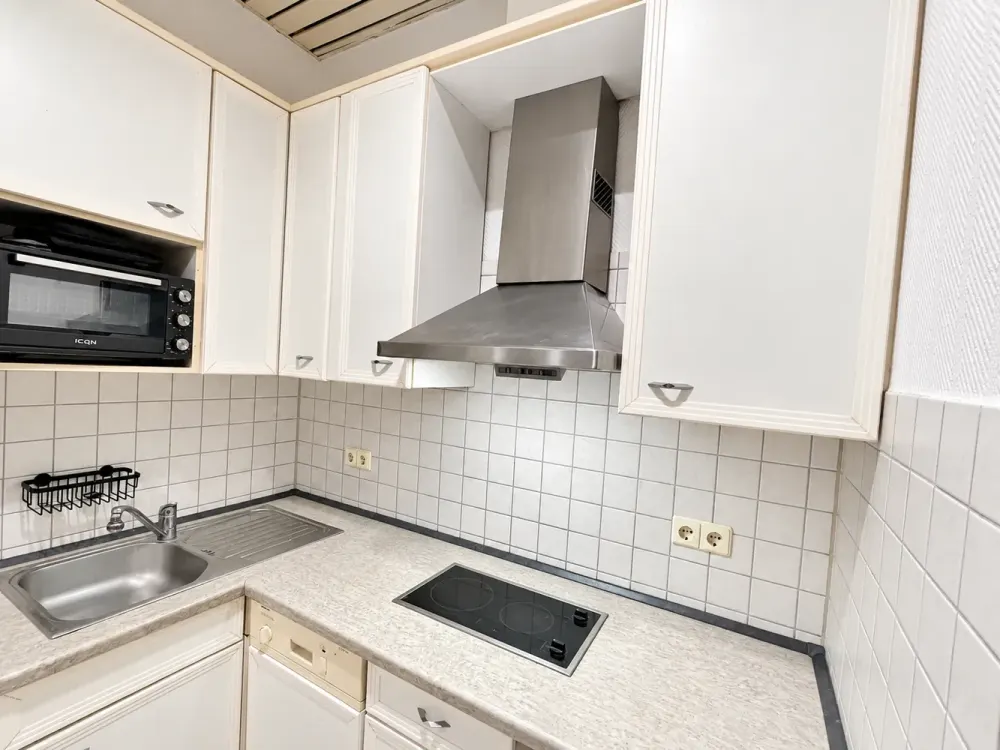 4857 - Zentral gelegene 1-Zimmerwohnung mit EBK in Hinterhauslage!