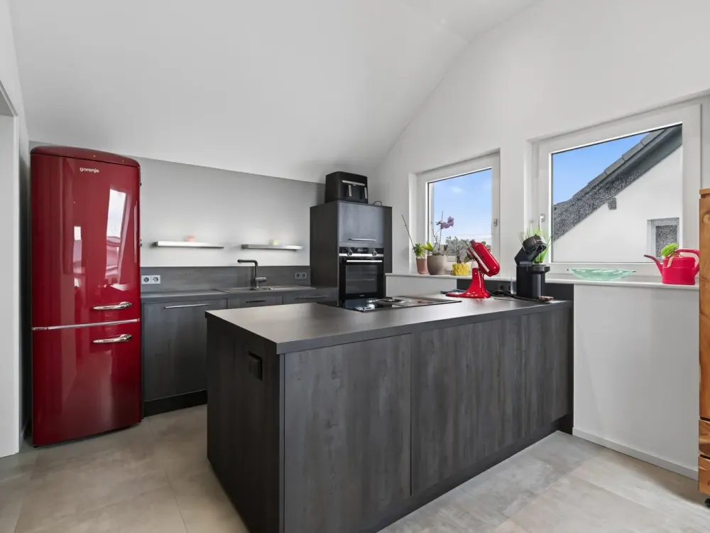 Ihr neues Zuhause mit Stil, moderne 3-Zimmer-Dachgeschosswohnung