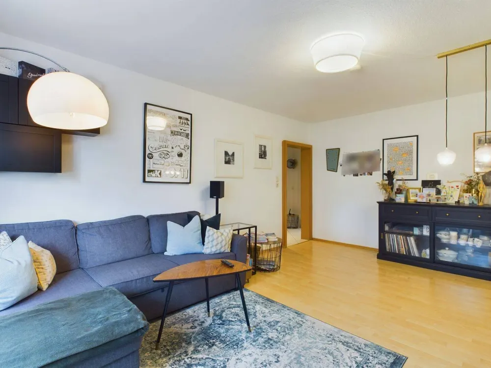 3-Zimmer-Wohnung mit Fernblick und Loggia, Stuttgart-West