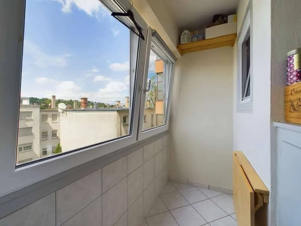 3-Zimmer-Wohnung mit Fernblick und Loggia, Stuttgart-West