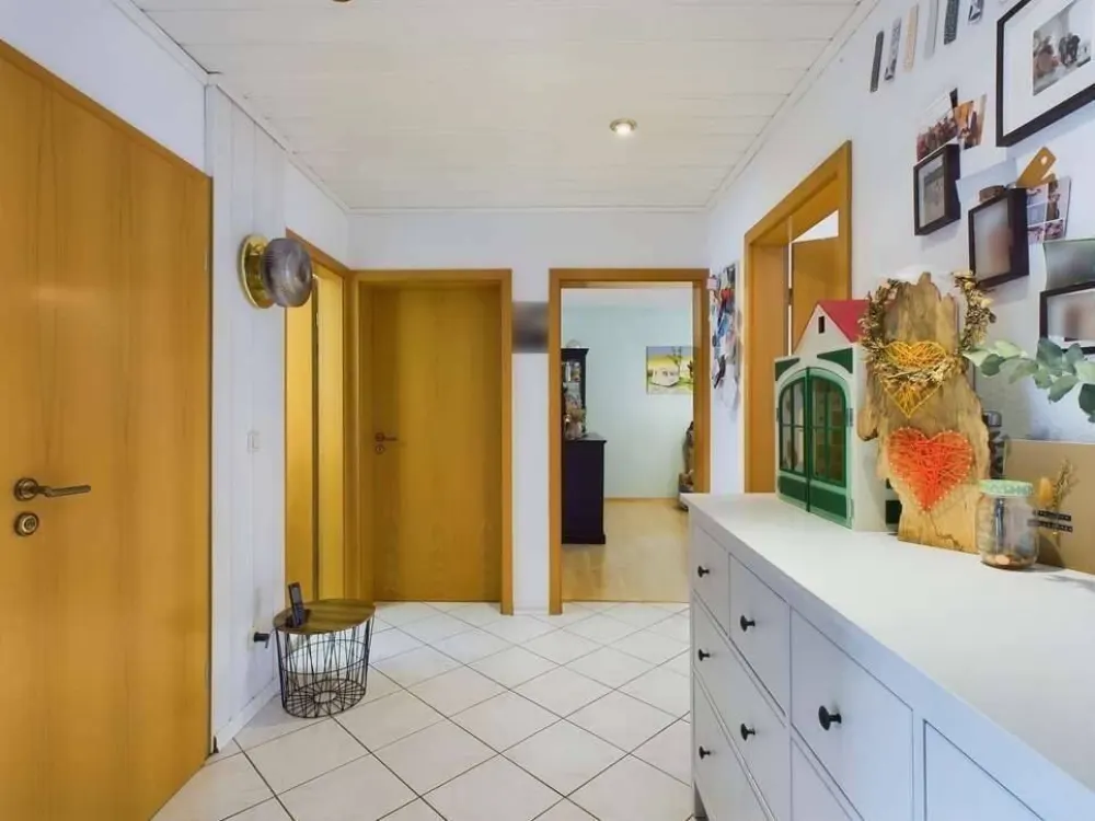 3-Zimmer-Wohnung mit Fernblick und Loggia, Stuttgart-West