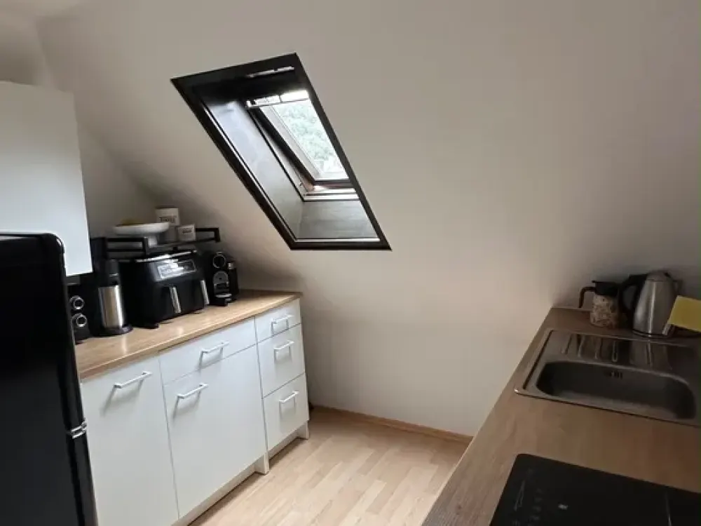 Zuhause mit 1,5 Zimmern über den Dächern von Stuttgart Süd