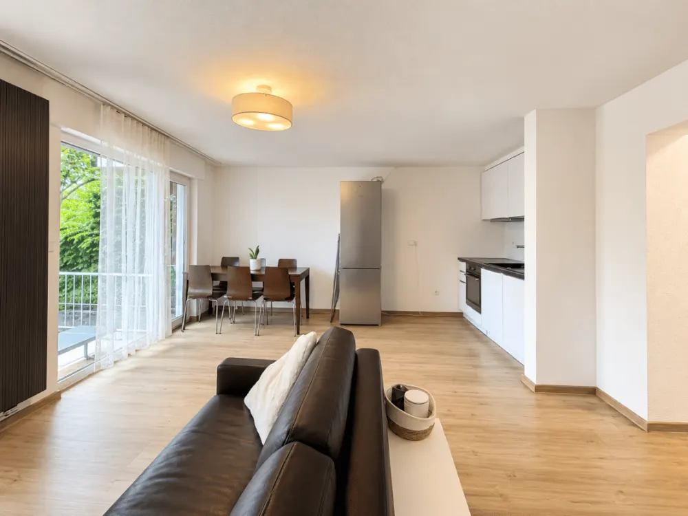 Stilvoll möblierte 2-Zimmer-EG-Wohnung mit Terrasse & Garten nahe Uni Hohenheim