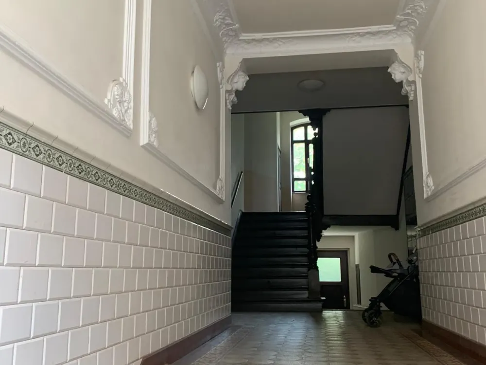 2- Zimmer Altbau mit Balkon, EBK, Keller, Abstellraum in Leipzig