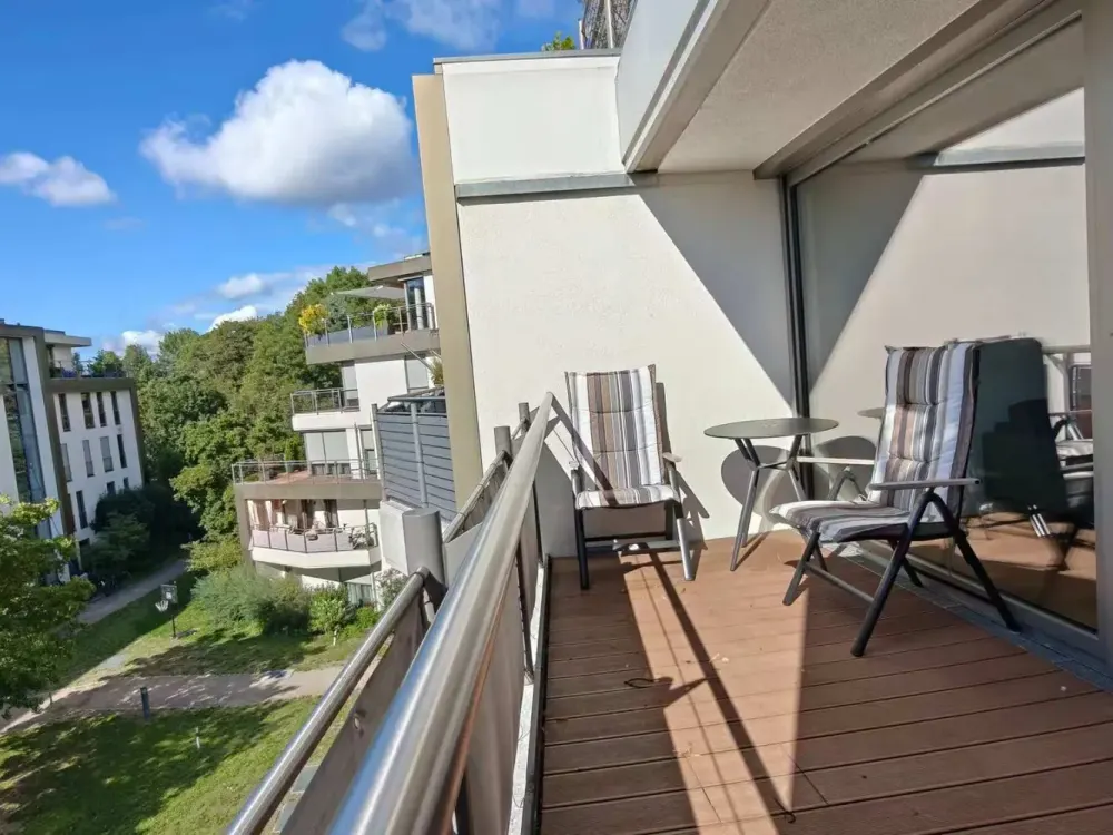 Helle 3 Zi.-Wohnung in ruhiger Lage und direkt am Hirschgarten