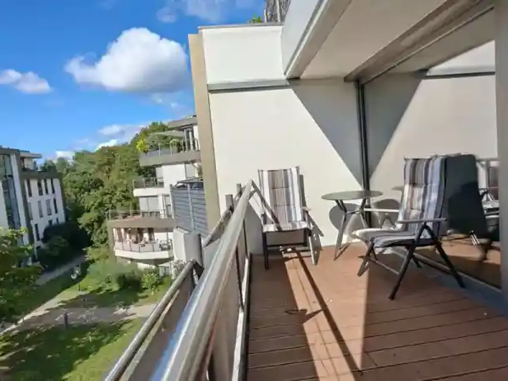 Helle 3 Zi.-Wohnung in ruhiger Lage und direkt am Hirschgarten