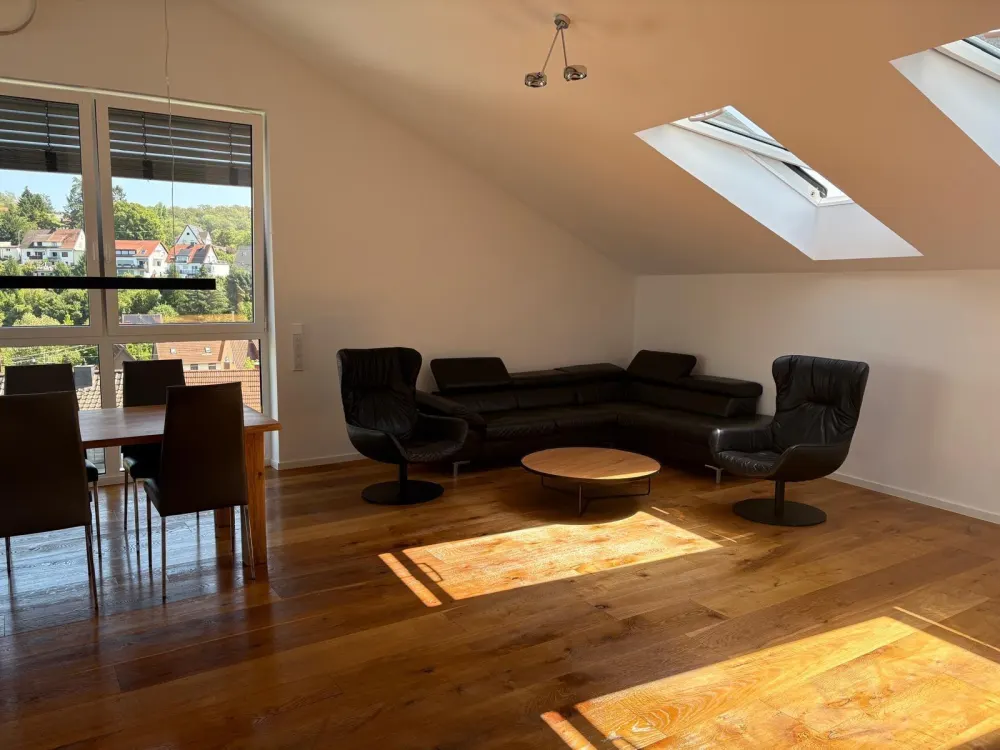 Exclusive Penthouse, Fully Furnished, Loggia & Panoramic View