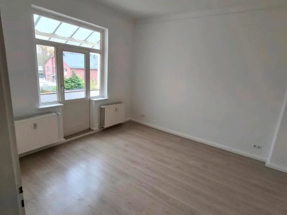 kattenturm 3 Zimmer plus EBK und Balkon