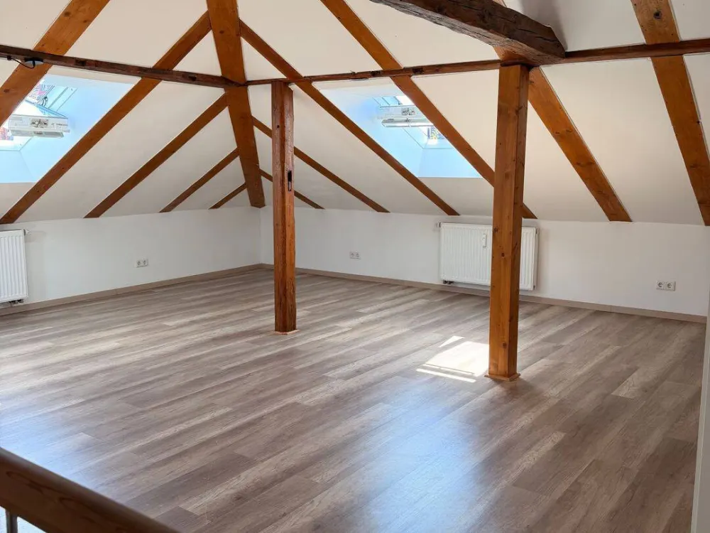 4-Zimmer-Maisonette in St. Leonhard für 2-4 Personen. Perfekt öffentlich angebunden.