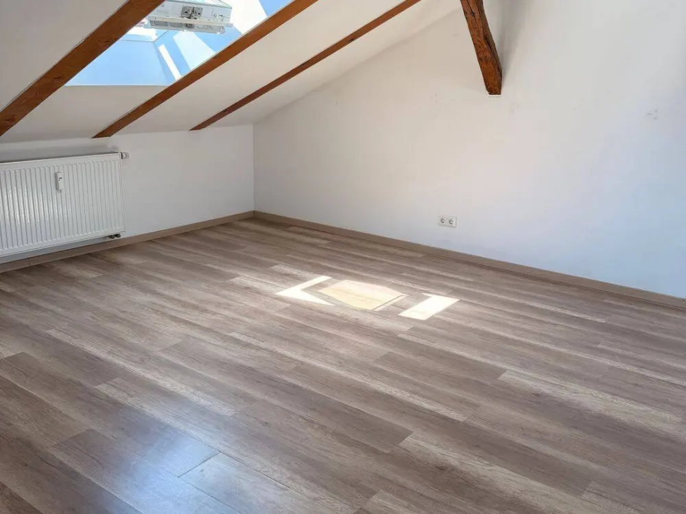 4-Zimmer-Maisonette in St. Leonhard für 2-4 Personen. Perfekt öffentlich angebunden.