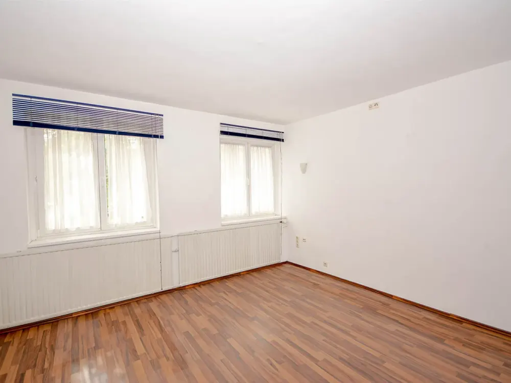 Zweizimmerwohnung mit Garten in zentraler Lage von Wesseling