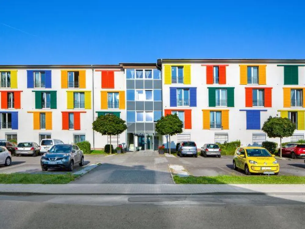 Schöne Seniorengerechte Wohnung mit Terrasse