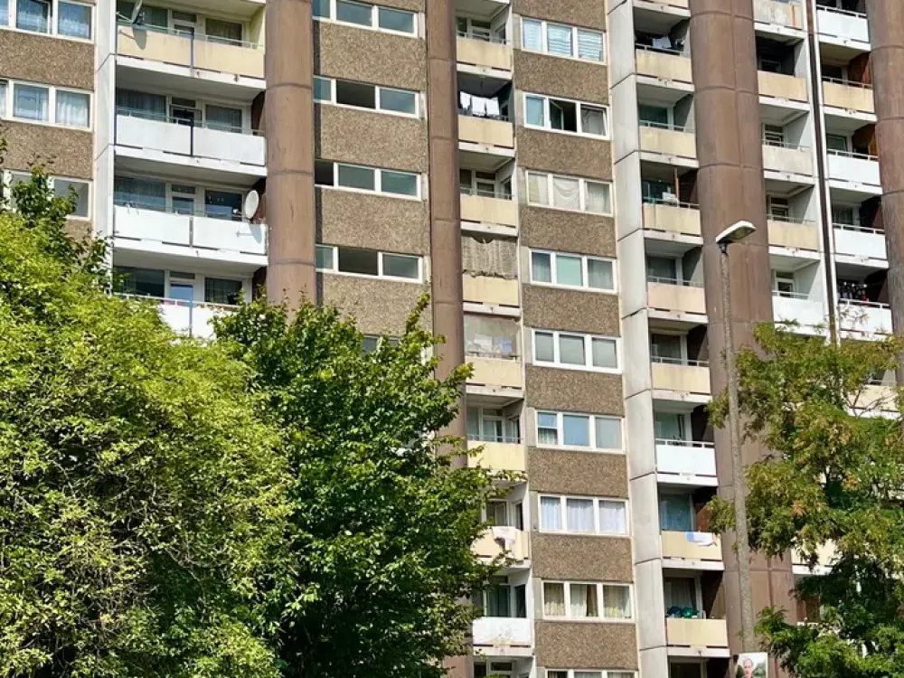 3-Zi-Wohnung, 71 qm, unrenoviert, WM 1.090 €