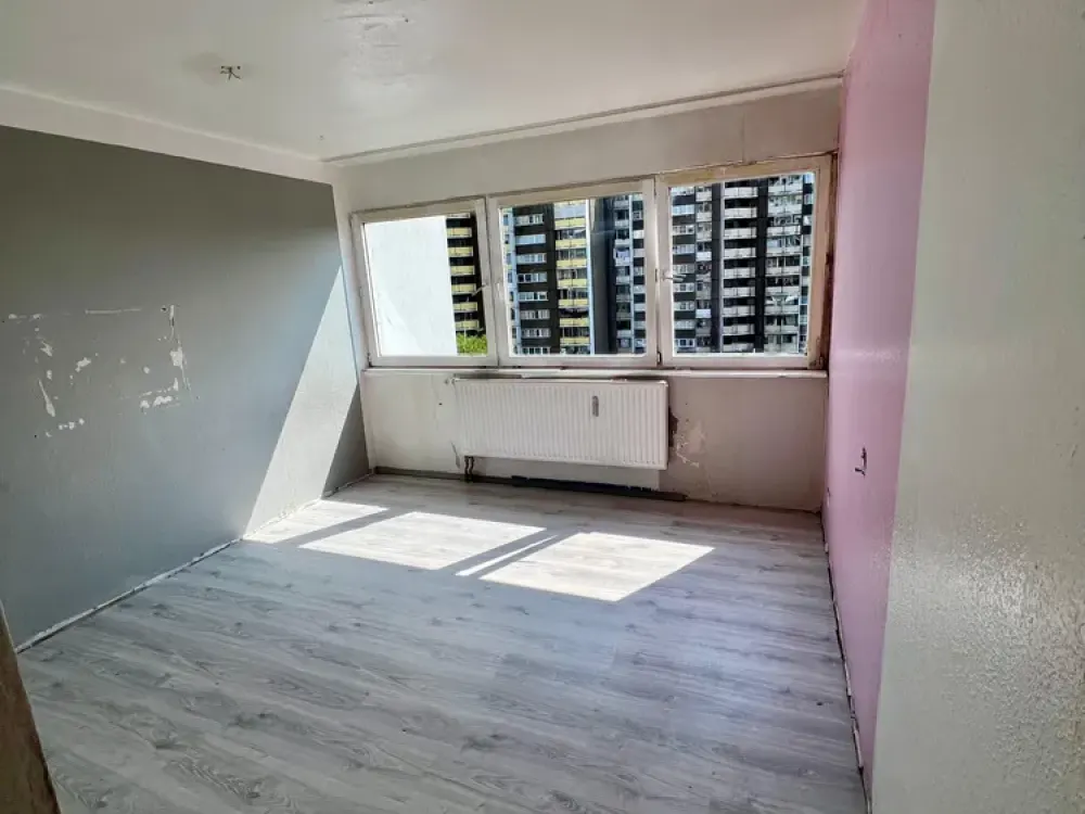 3-Zi-Wohnung, 71 qm, unrenoviert, WM 1.090 €