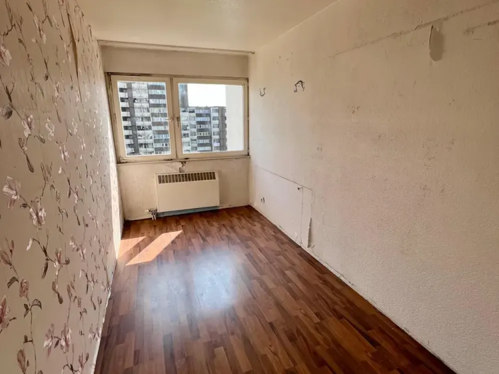 3-Zi-Wohnung, 71 qm, unrenoviert, WM 1.090 €