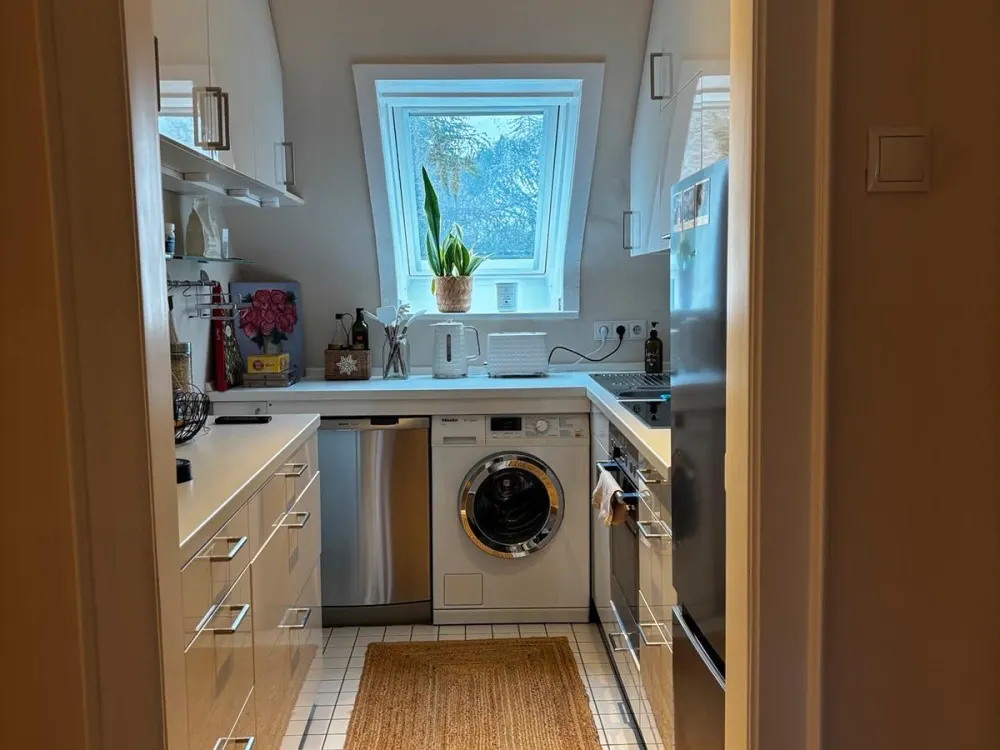 3 Room Apartment for Temporary Rent (05.10-02.11)