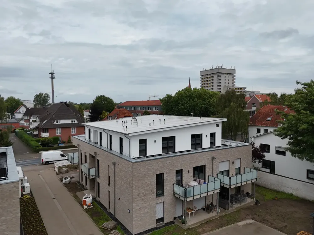 Modern New-Build Apartment Near City Center