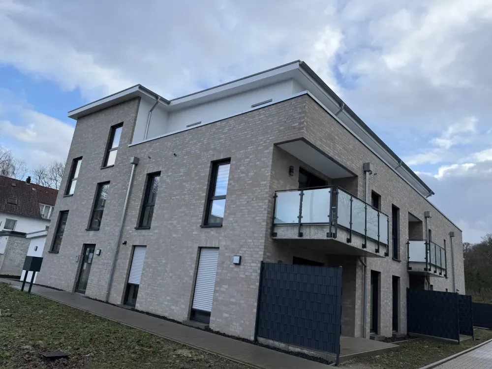 Modern New-Build Apartment Near City Center