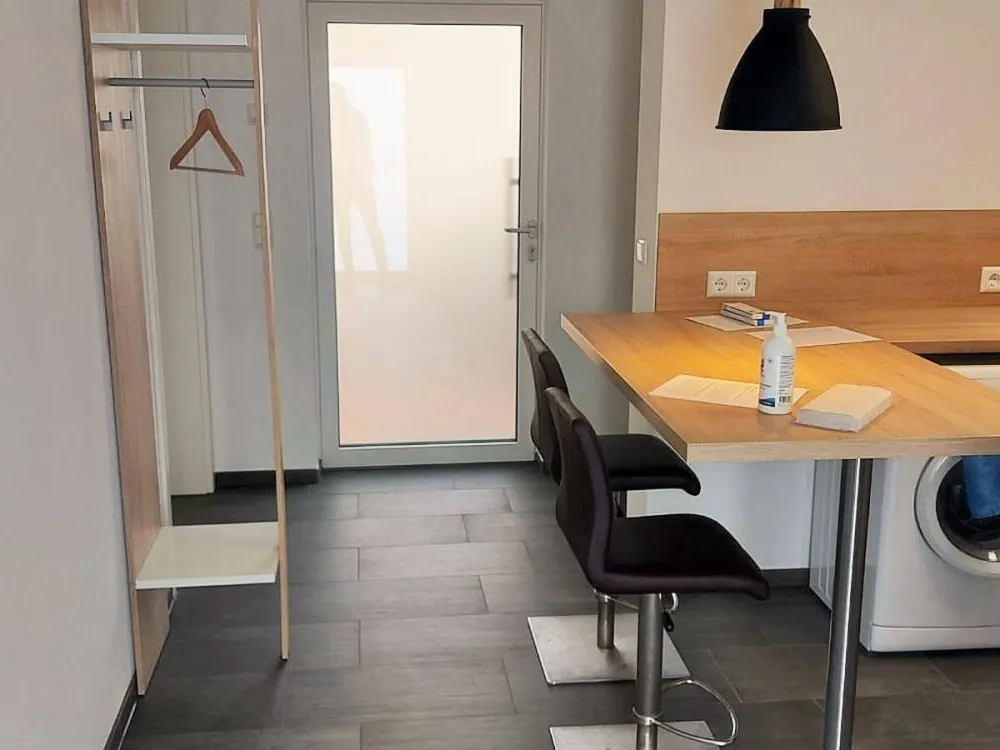 Möbliertes Zimmer Stuttgart - Wohnen auf Zeit auf Bauernhof
