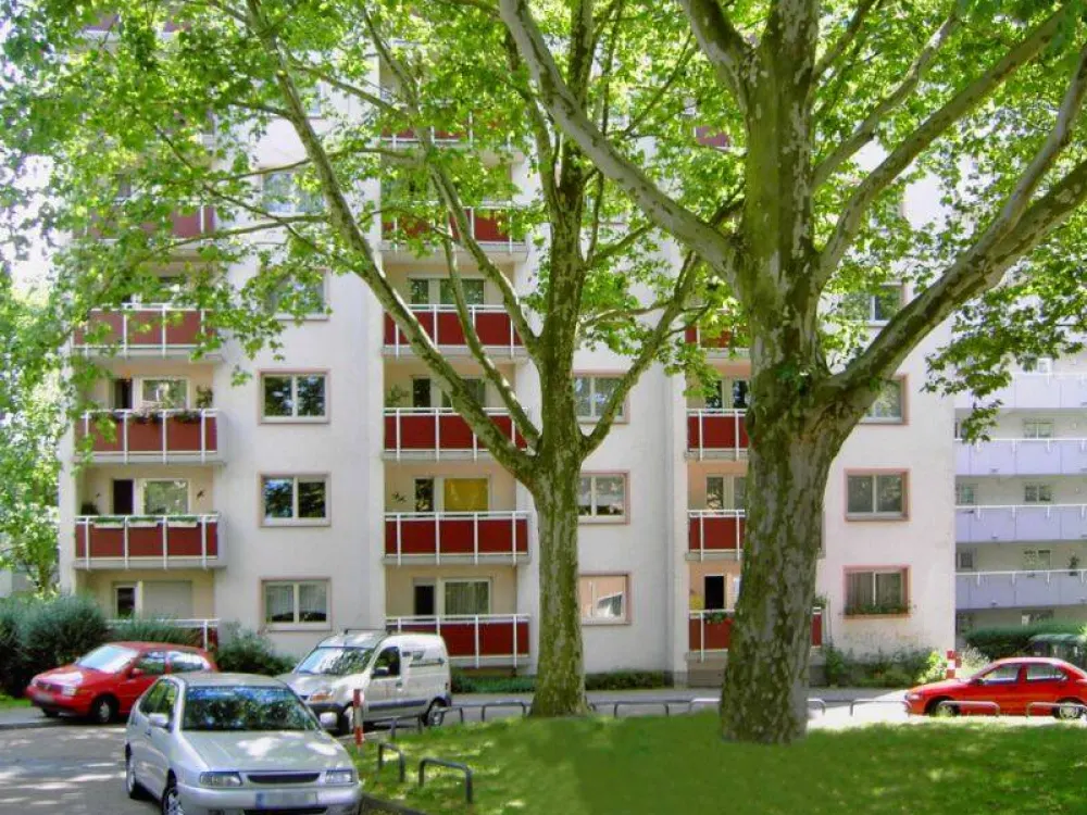 Gemütliche 2-Zimmer-Wohnung mit Balkon und modernisiertem Bad!