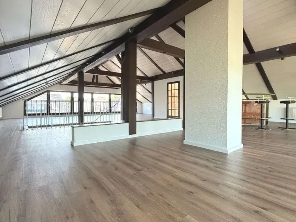 Individual Living and Working Under One Roof.