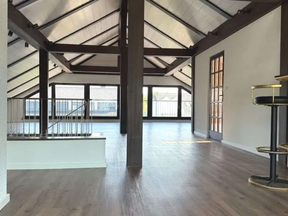 Individual Living and Working Under One Roof.