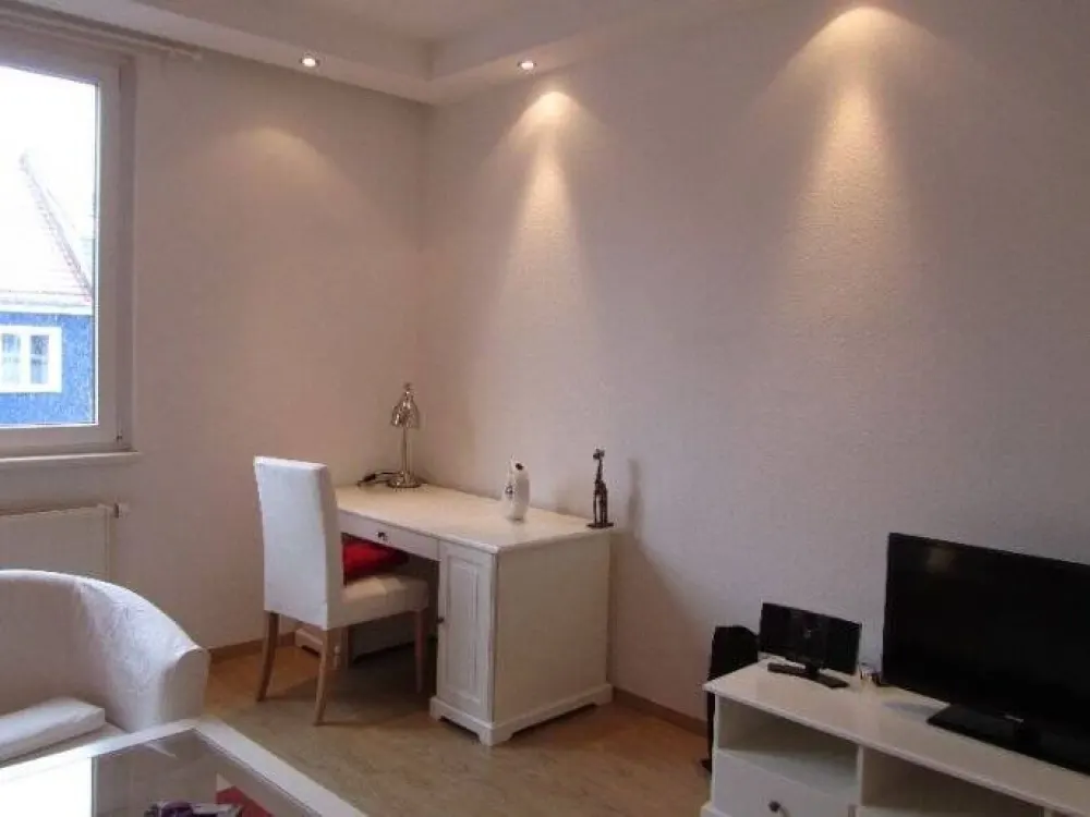 Schöne 4 Zimmer Wohnung - Provisionsfrei - in ruhger, zentraler Lage mit 4 Sterne Ausstattung