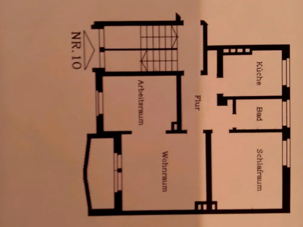 Zentral gelegene 2 Zimmer 69 qm Wohnung mit Balkon und Garage