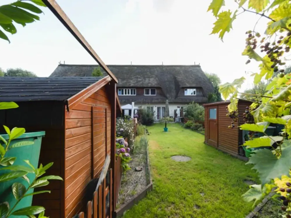 Große 3-Zimmerwohnung mit Garten in Moorburg
